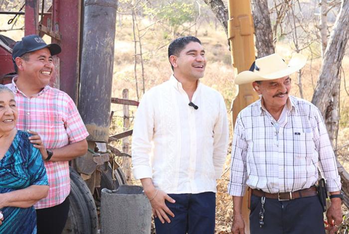 La Crucillera, una localidad beneficiada con agua potable en Huetamo
