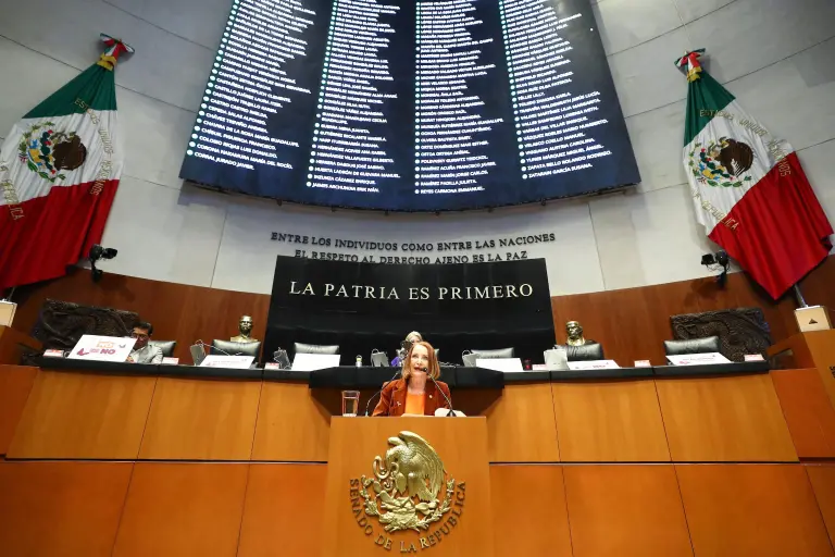 La JUCOPO del Senado reduce lista de aspirantes a la FGR de 43 a 10