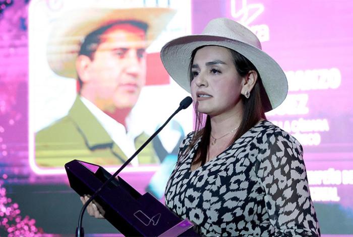 ‘La justicia comienza, pero aún no termina’, afirma Grecia Quiroz tras detención del R1
