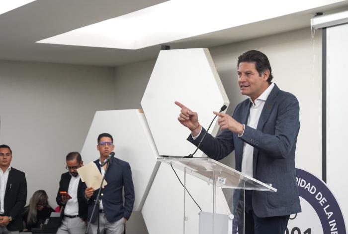 La ley es para los bueyes de mi compadre: Alfonso Martínez acusa aplicación selectiva