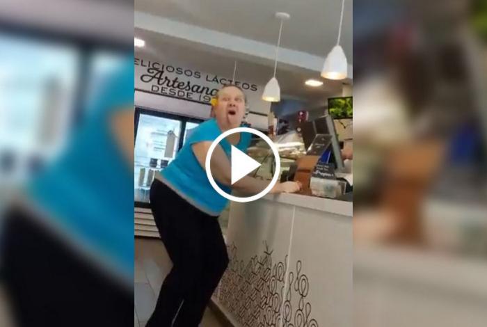 Lady Muecas da un recital de prepotencia y actitud burlona en CDMX