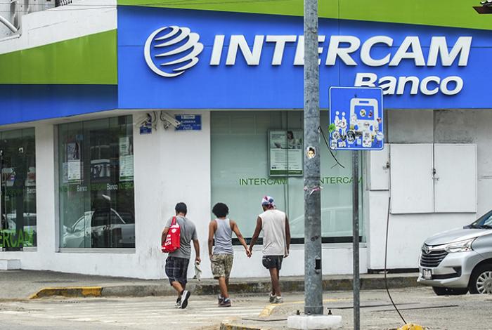 Las remesas recibidas por México caen un 5.1 % en los primeros diez meses de 2025