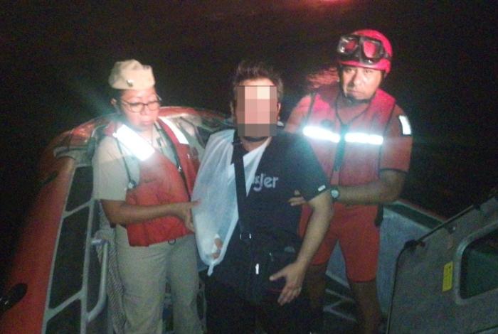 LC: rescatan a extranjero de buque tanque que sufrió un accidente