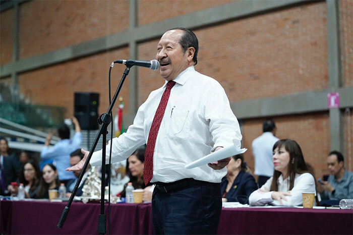 Leonel Godoy celebra aprobación de la reforma judicial en lo general, “por una justicia pronta y expedita”