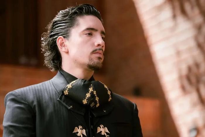 Álex Fernández pospone concierto en Uruapan en memoria de Manzo