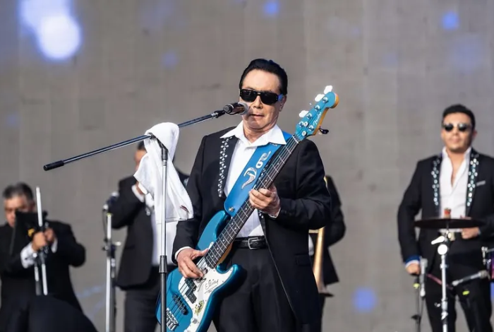 Líder de Los Ángeles Azules aliviado tras recuperar su bajo robado