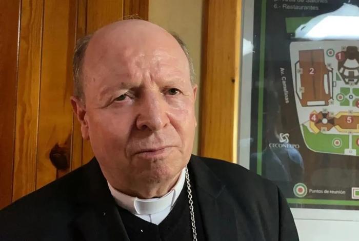 Llama obispo de Apatzingán a sanar heridas del crimen organizado