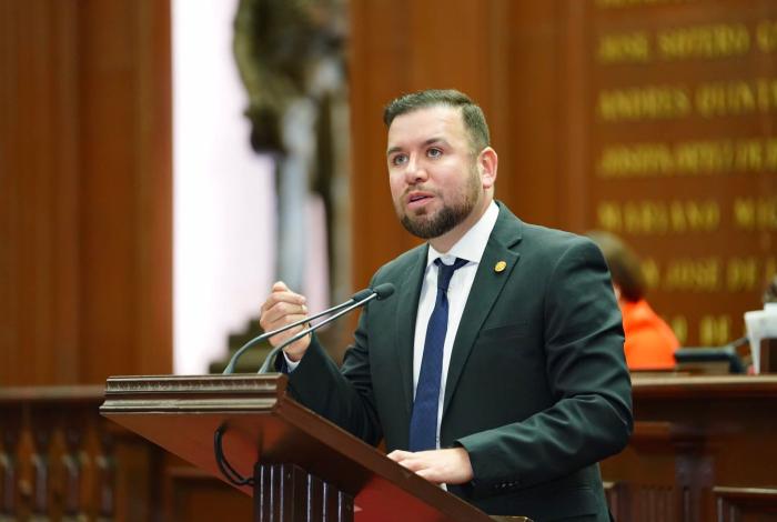 Llama Reyes Galindo a Congreso de Michoacán a acelerar legislación a favor de comunidad LGBT