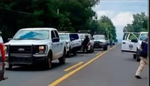 Localizan cuerpos calcinados a la orilla de la autopista de Occidente