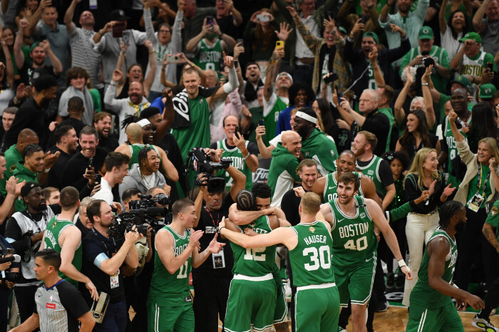 Los Celtics derrotan a los Mavericks y conquistan su anillo 18 de la NBA