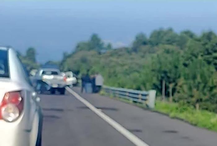 Los Reyes: le quitan la vid4 a tiros y abandonan el cuerpo a un lado de la carretera