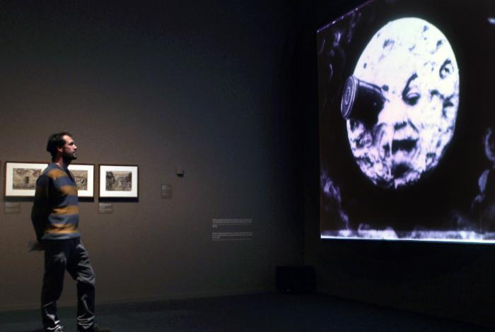 Los viajes a la luna en la literatura, la música, el cine y la televisión