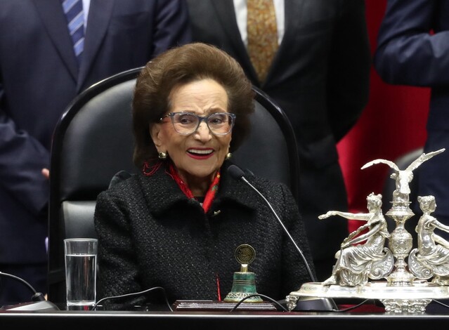 #ÚLTIMAHORA | Muere Ifigenia Martínez, presidenta de la Cámara de Diputados, a los 94 años