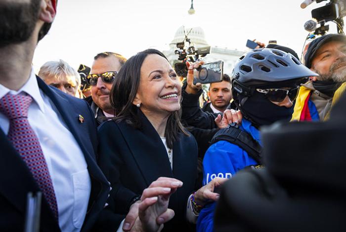 Machado da a Trump Nobel de la Paz: “está comprometido con libertad de los venezolanos”