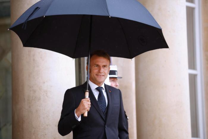 Macron advierte a Trump de "consecuencias en cadena" si viola la soberanía de Groenlandia