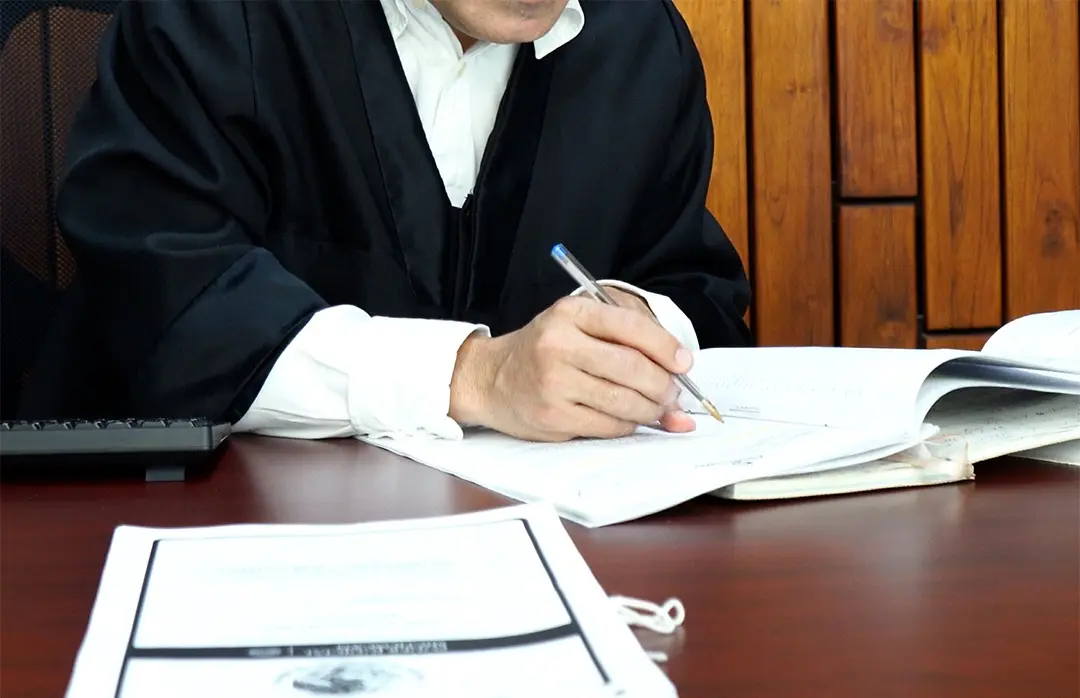 Magistrado penal de Morelia, modifica de 20 a 30 años de prisión condena por feminicidio en Morelia