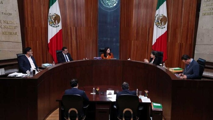 Magistrados del TEPJF validan boletas confusas para la elección judicial