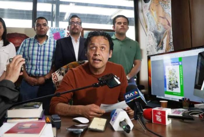 Marx Arriaga frenó cambios a libros de texto: SEP