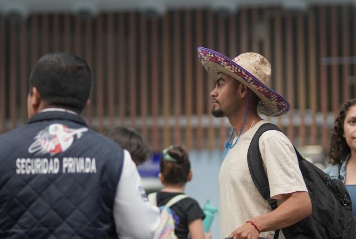 Más de 1.5 millones de turistas y visitantes espera Michoacán este verano