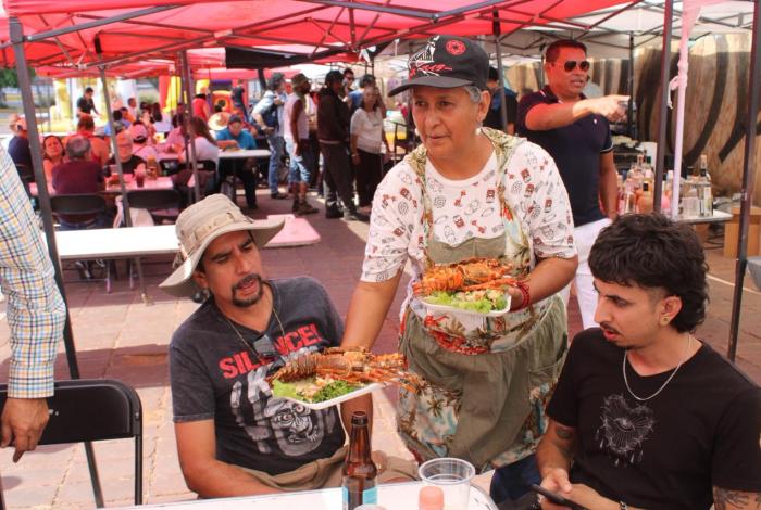 Más de 2 mil personas disfrutaron del Primer Festival de la Langosta y la Cerveza, en Morelia
