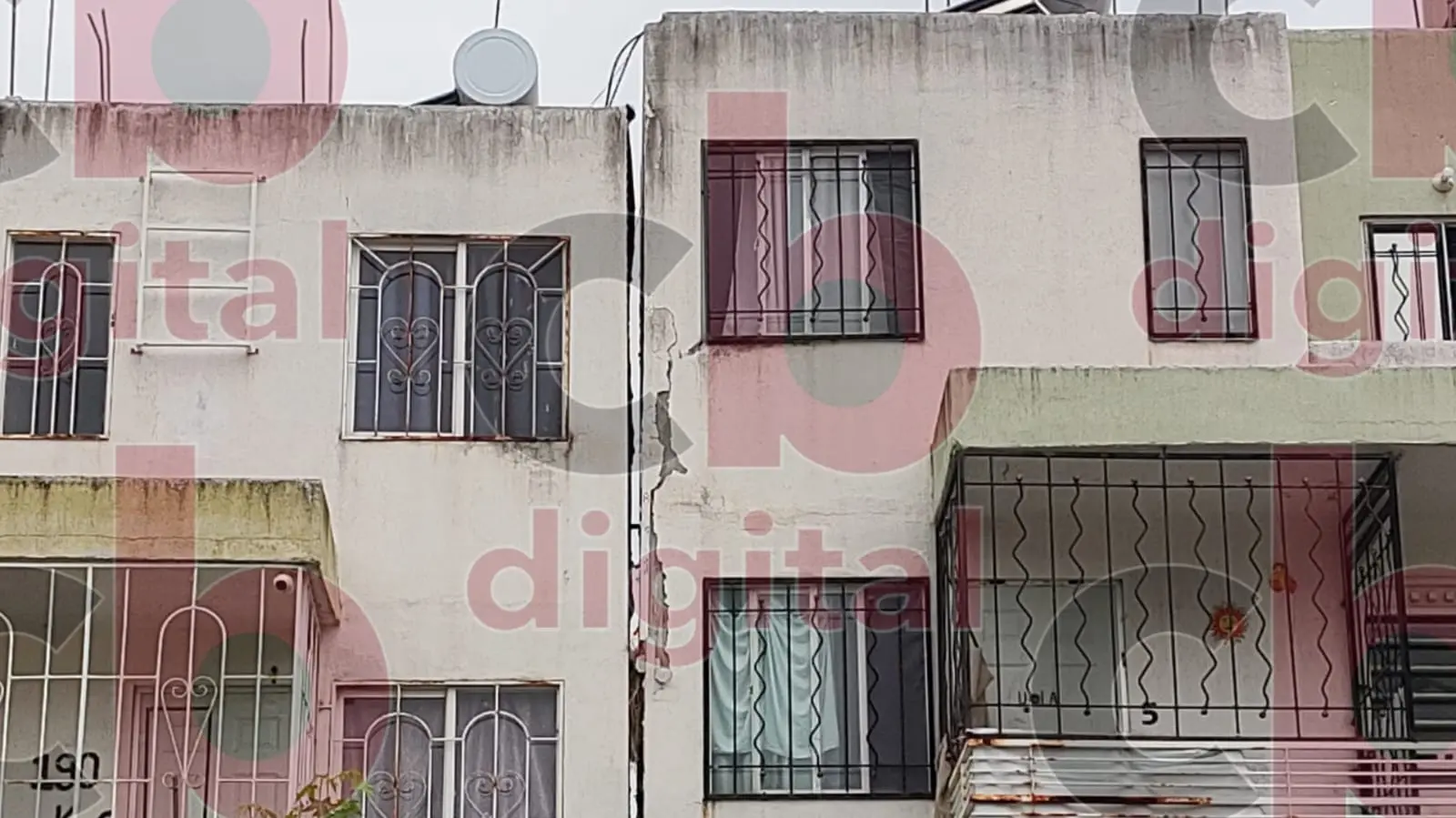 Más de 200 familias presentan afectaciones en sus casas, en Villas Oriente