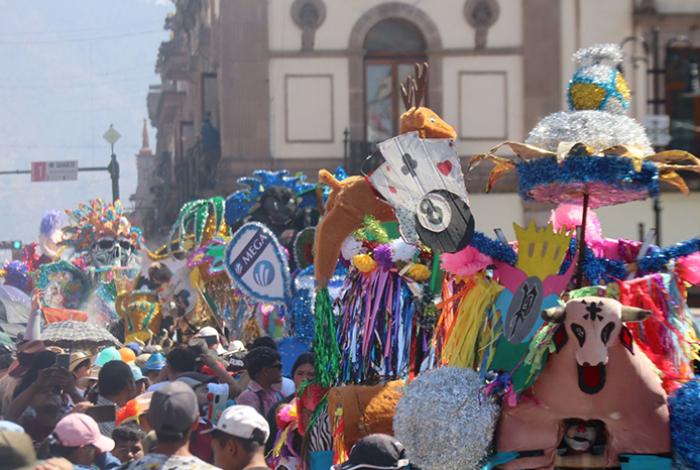 Más de 35 mil asistentes y saldo blanco en el Carnaval del Torito de Petate en Morelia
