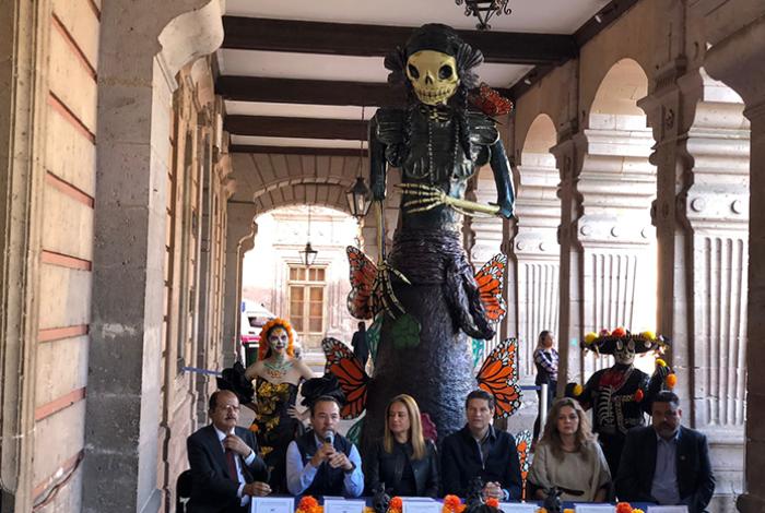 Más de 50 actividades llenarán de vida el Día de Muertos en Morelia: Alfonso Martínez