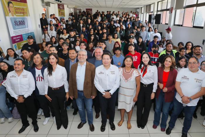 Más de 51 mil universitarios recibirán beca Gertrudis Bocanegra del Plan Michoacán: Bedolla