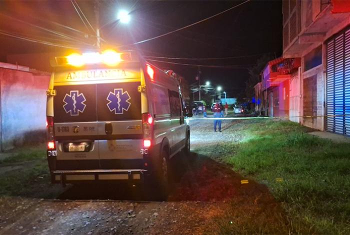 Masculino ultimado de un balazo en el pecho, en Jardines de San Rafael de Uruapan