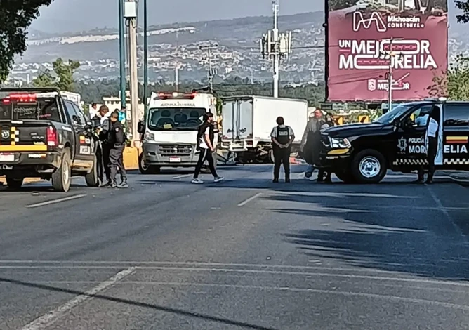 Mata a dos personas con un BMW en Morelia y su familia busca el “perdón”