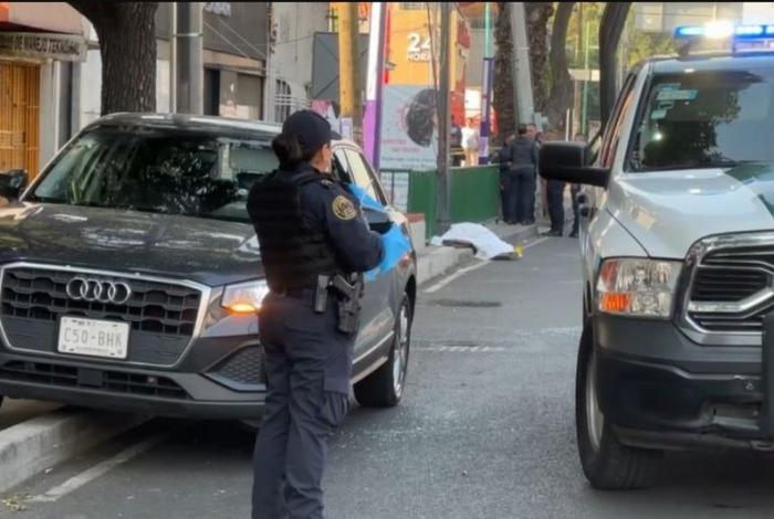 Matan a tiros a secretaria particular de Clara Brugada en CDMX