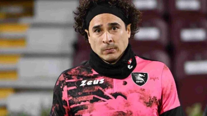 Memo Ochoa rechaza oferta en equipo de segunda división