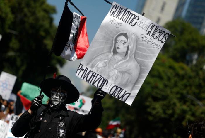 Mexicanos exigen romper acuerdos hídricos con Israel y proteger recursos nacionales durante protestas en 14 estados