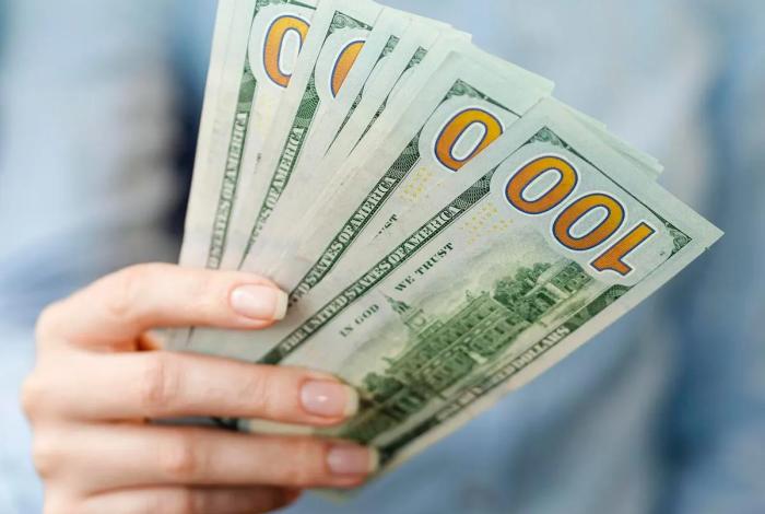 México enfrenta histórica caída del 16.2% en remesas durante junio, alerta Banco de México