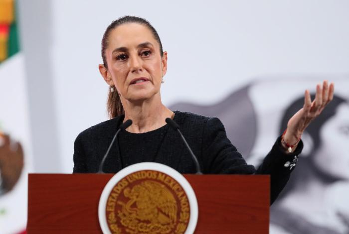 México rechaza declaración de persona non grata a Sheinbaum en Perú