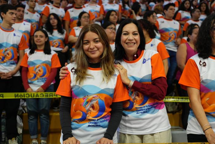 Michoacán abandera 220 estudiantes del Tec de Morelia para estancias científicas