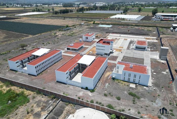 Michoacán destina 725 mdp para obras de educación superior: Zarazúa