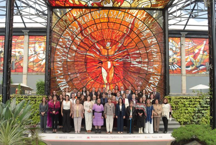 Michoacán presente en reunión nacional de sistemas DIF