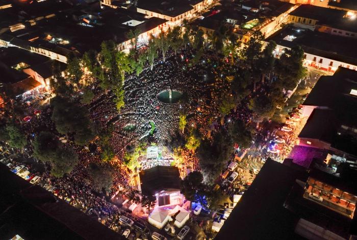 Moenia conquista el Cantoya Fest 2026 y hace vibrar a Pátzcuaro