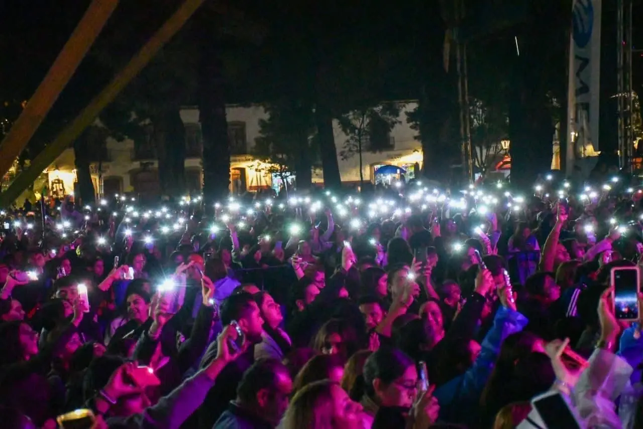 Moenia iluminará la noche de clausura del Cantoya Fest Pátzcuaro 2026