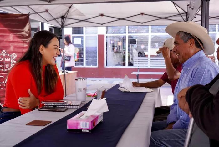 Mónica Valdez fortalece el diálogo ciudadano y acerca soluciones en Zacapu