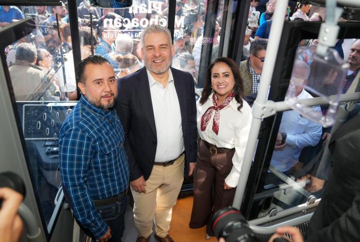 Morebús salda deuda histórica con el poniente de Morelia: Gladyz Butanda