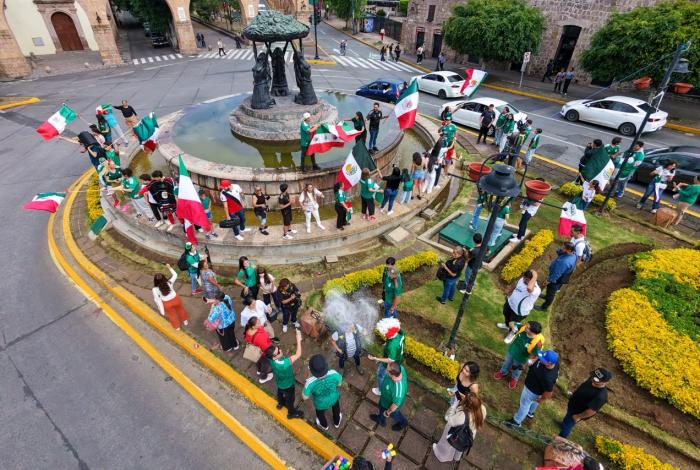Morelia celebra sin incidencias triunfo de México frente a Sudáfrica