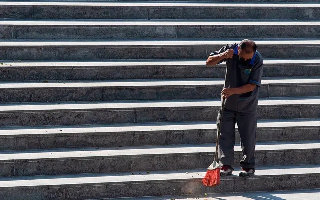 Morelia enfrenta precariedad laboral pese a alta ocupación: INEGI