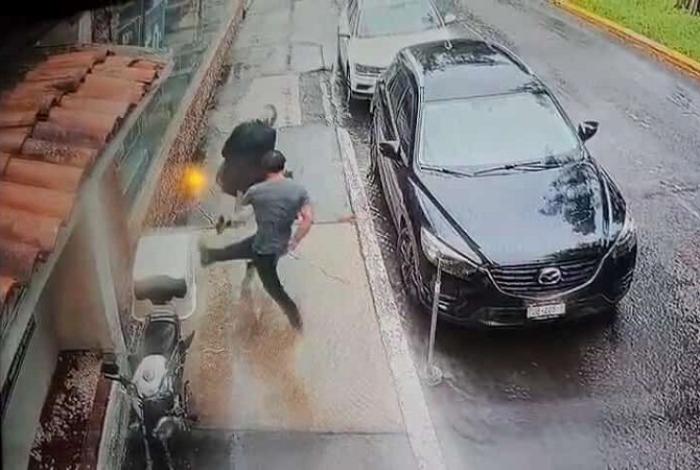 Morelia: Investiga FGE agresión a adulto mayor en situación de calle