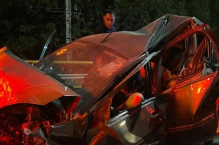 Morelia: Reportan fuerte accidente automovilístico; hay 2 heridos prensados