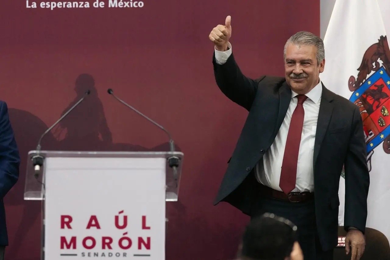 Morón, líder absoluto en contienda por candidatura de Morena por Michoacán