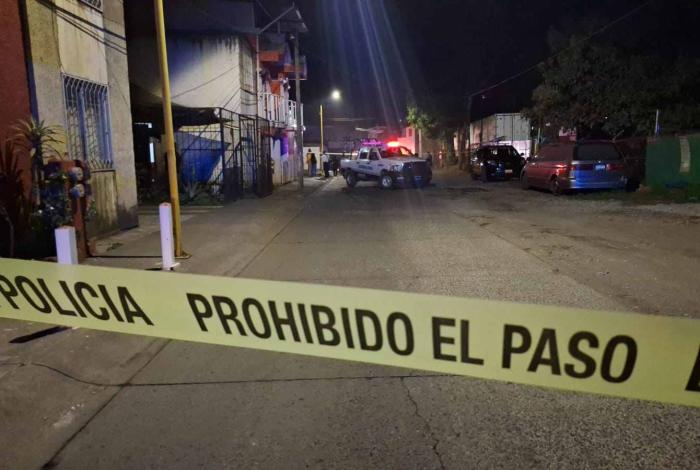 Motociclista acribillado en el Infonavit Rosa de Castilla de Uruapan