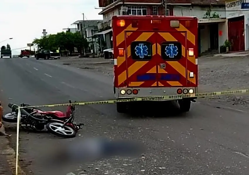 Motociclista mata a abuelito