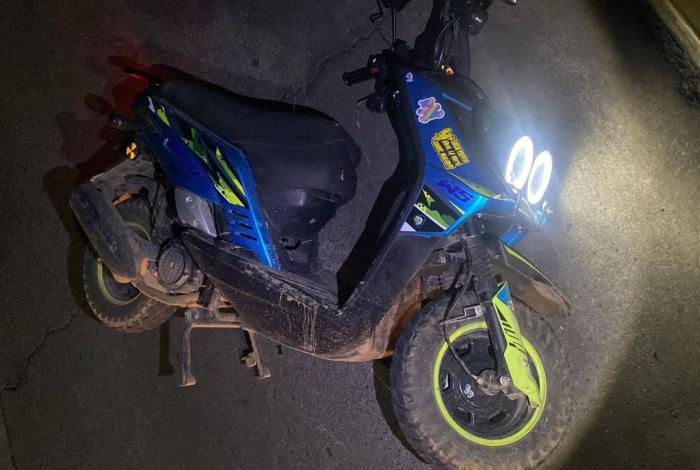 Motociclista pierde la vid4 al derrapar en la carretera Zitácuaro-Toluca